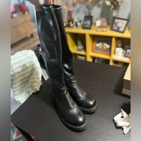 Knee high size 9 Steve Madden boots - Picture 6 of 6